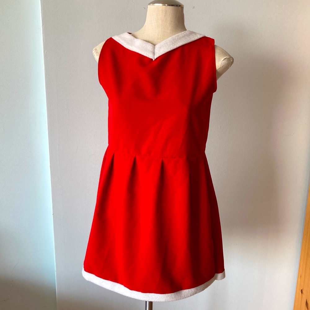 Vintage homemade Santa inspired mod dress